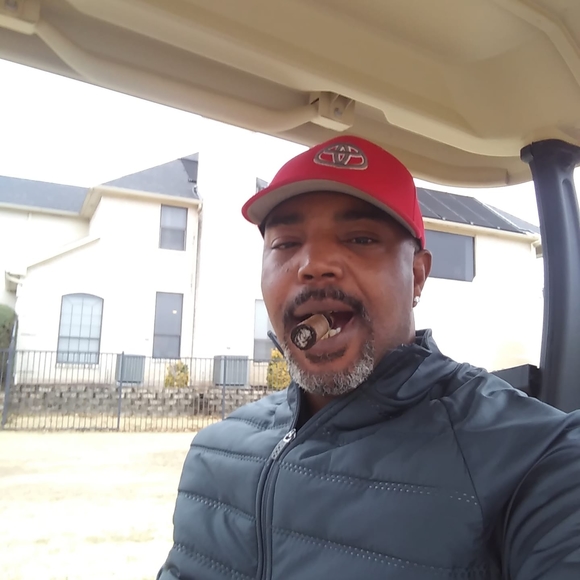 Meet your Posher, Odell - Picture 1 of 1